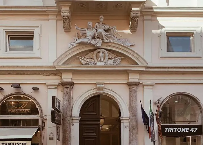 Residenza Tritone - Trevi Fountain